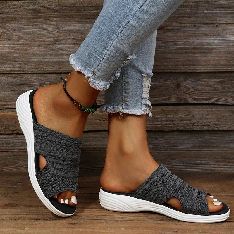 OrthoFeet™ | Orthopedische comfortabele sandalen met sleehak