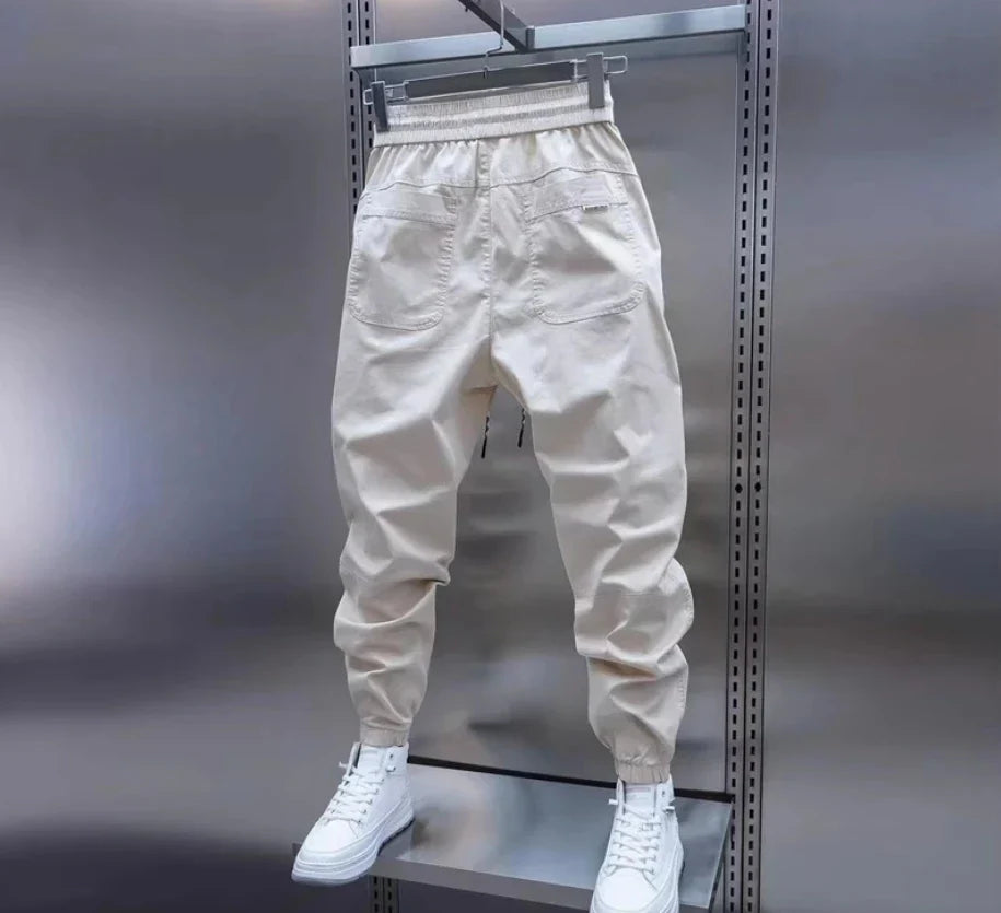 Van Der Waal Mode™ | Sportbroek met details