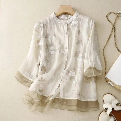 Laurienne™ | Geborduurde blouse