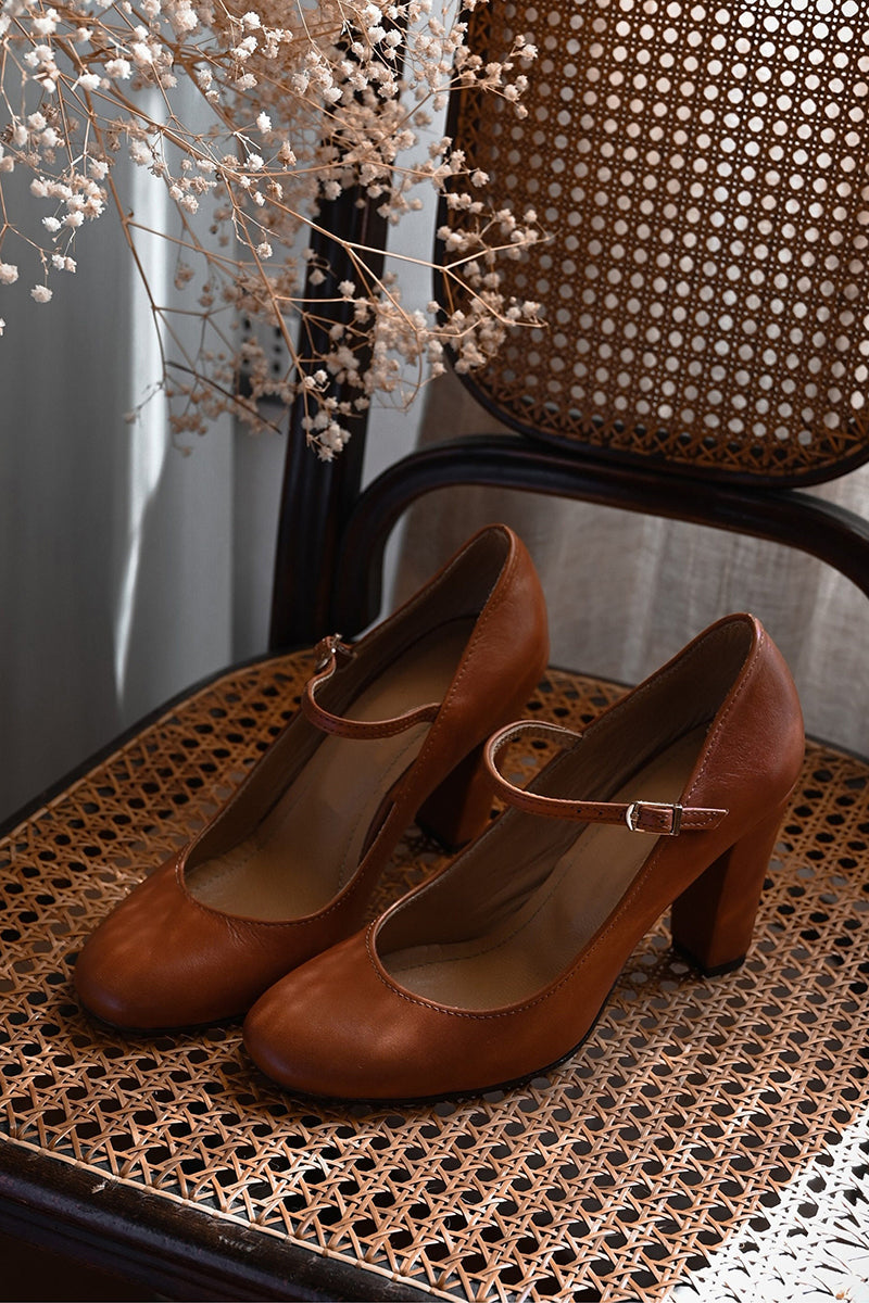 Juna | Alledaagse sandalen met bandjes en lage hak