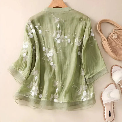 Laurienne™ | Geborduurde blouse