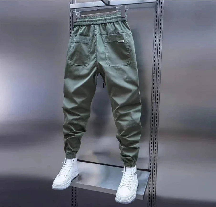 Van Der Waal Mode™ | Sportbroek met details