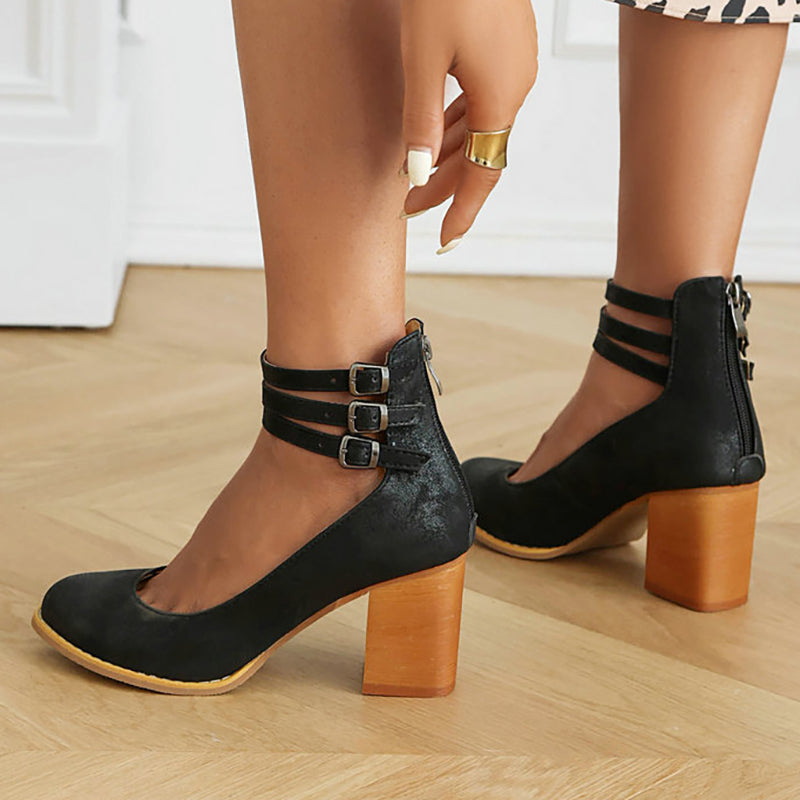 Luna | Gladde sandalen met enkelbandje en brede hak