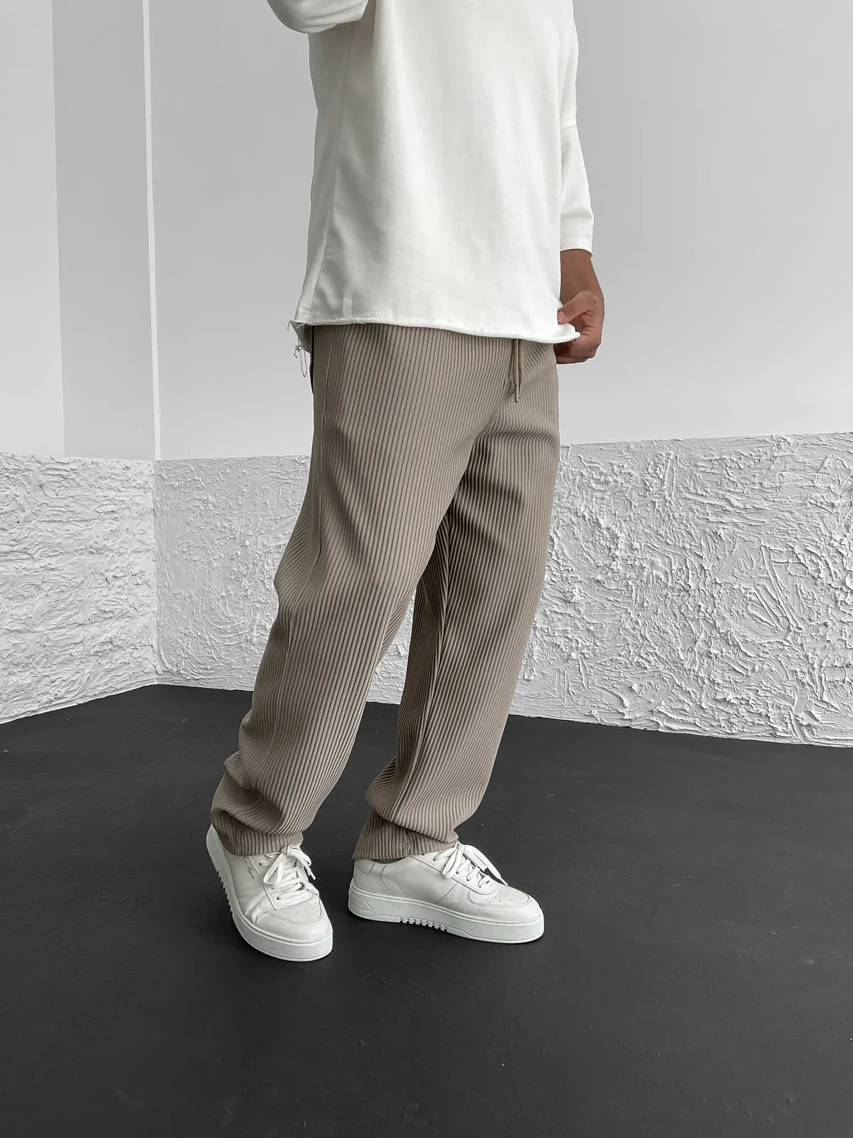 Van Der Waal Mode™ | Relaxte geribbelde broek