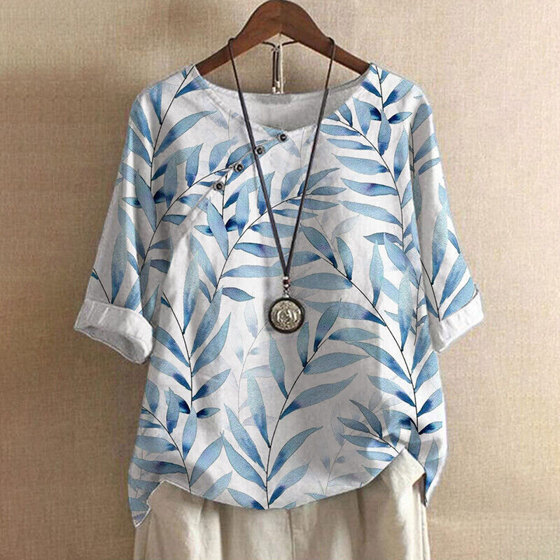 Claudine – Blouse met bladprint en knoopdetail