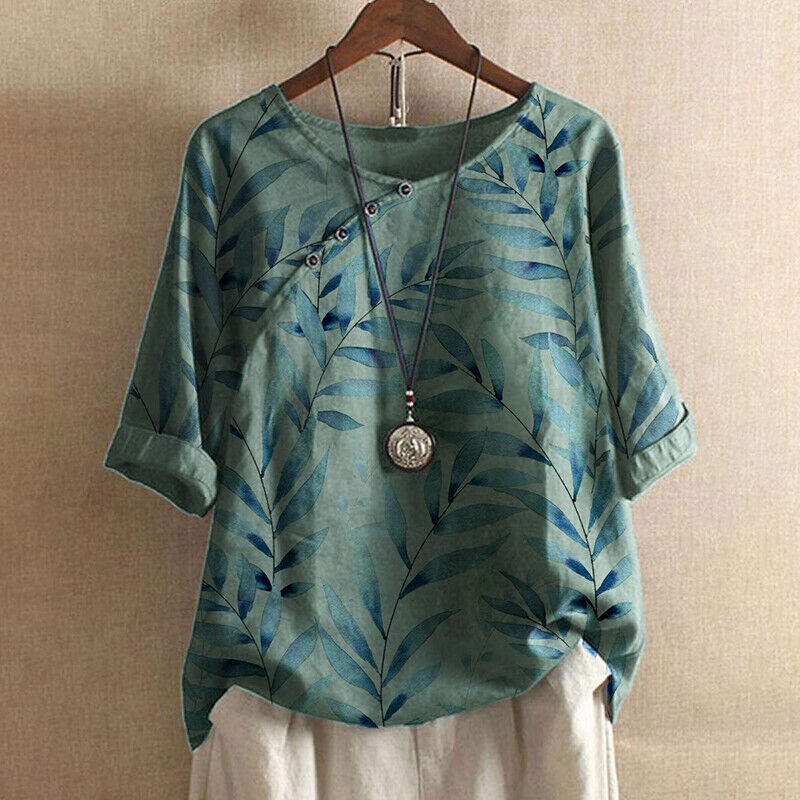 Claudine – Blouse met bladprint en knoopdetail